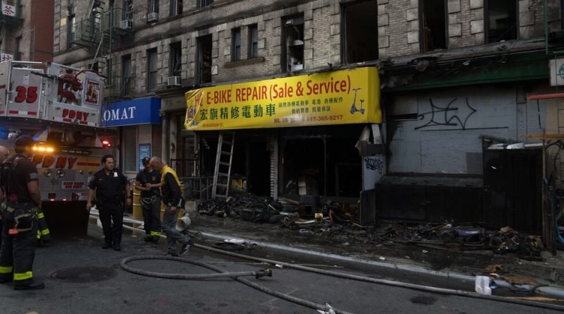 In New York, four people died in a fire